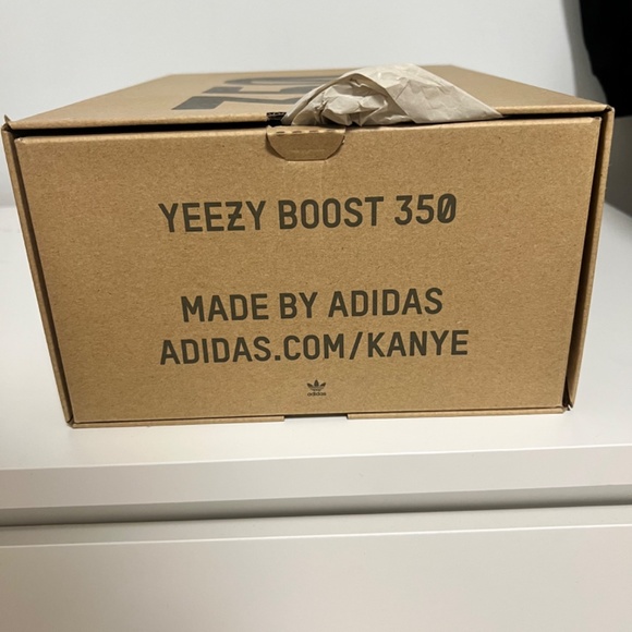 Yeezy Boost 350 Butter - Picture 5 of 6